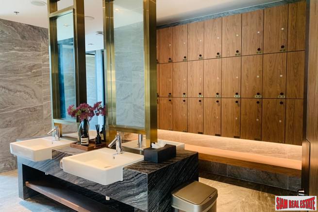 Circle Condominium