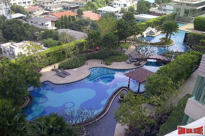 WaterMark Chaophraya