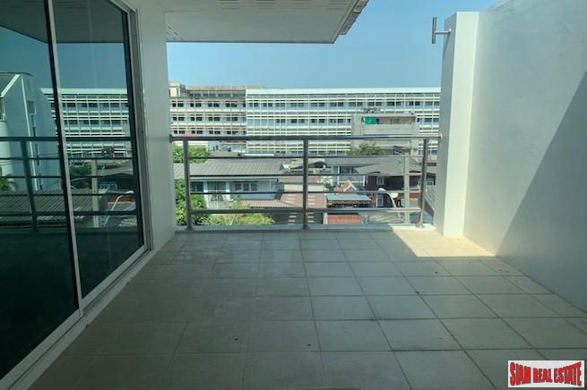 Walden Thonglor 8